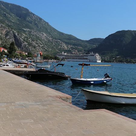Apartment Sandrita Kotor Extérieur photo