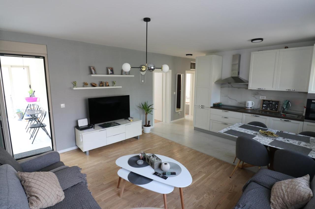 Apartment Sandrita Kotor Extérieur photo